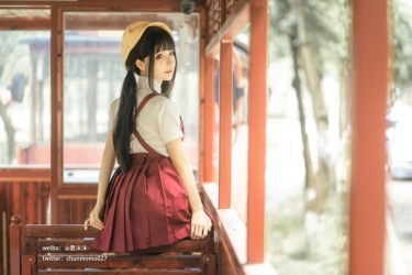 乡下妹妹蠢沫沫拍了一组创可贴照片,你觉得这调色怎么样?插图11 乡下妹妹蠢沫沫拍了一组创可贴照片,你觉得这调色怎么样?插图11