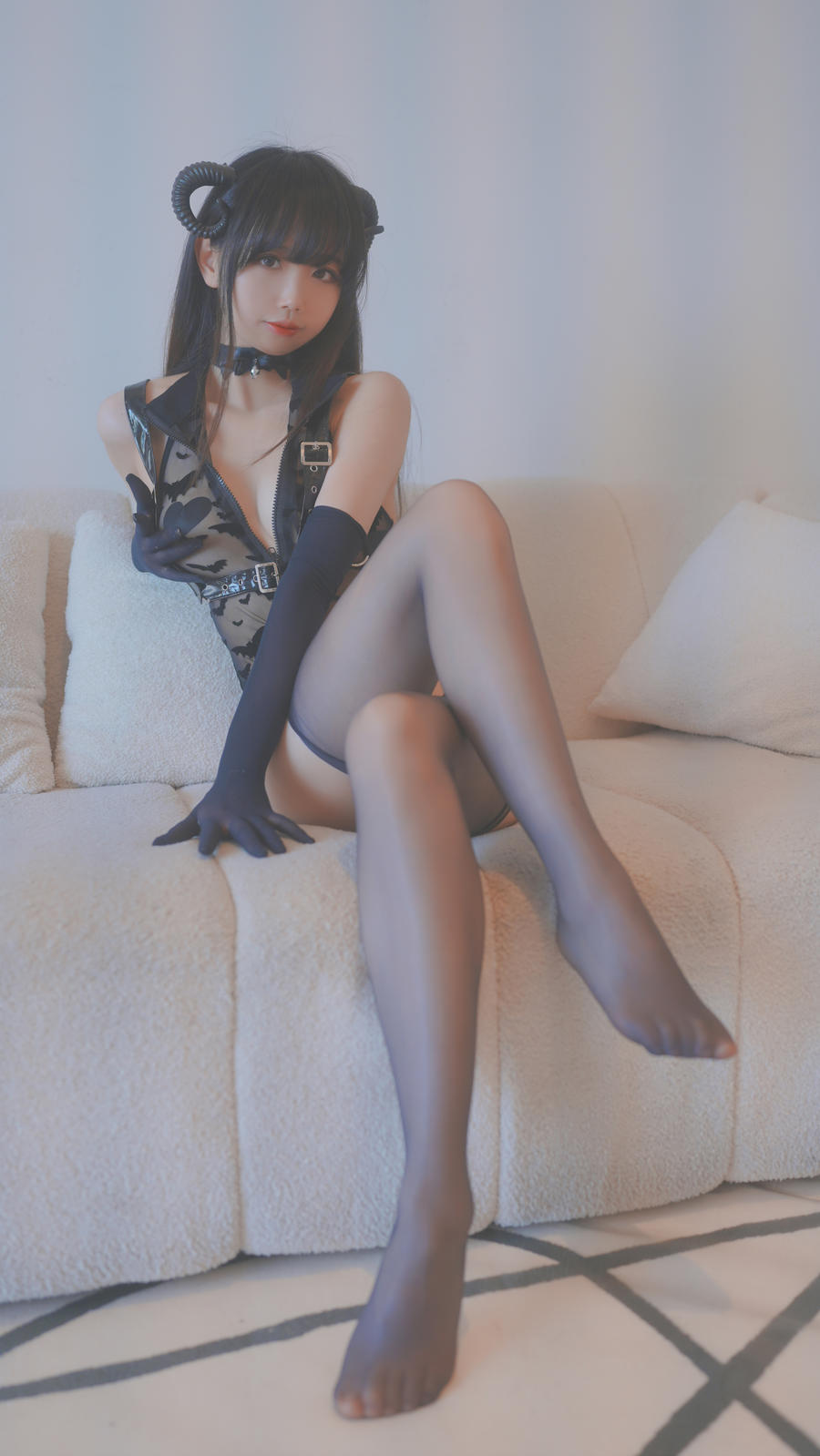 雪琪SAMA – 小恶魔透视装 [50P 1V]插图3