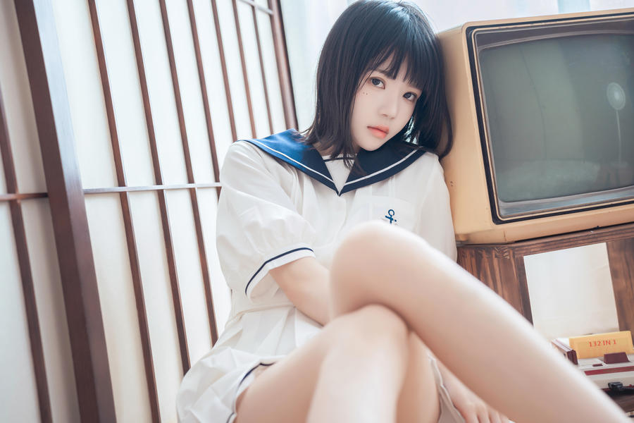 桜桃喵 – 盛夏制服 [39P 509M]插图3