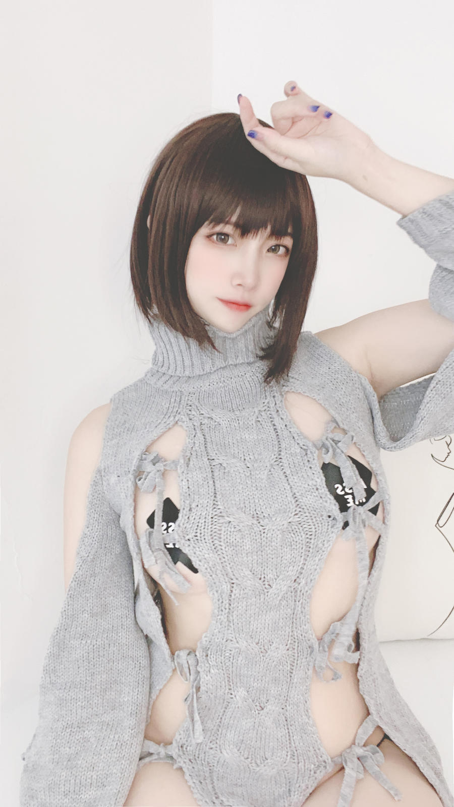 二佐Nisa洞洞毛衣自拍图片[二佐2020私房写真集]插图5