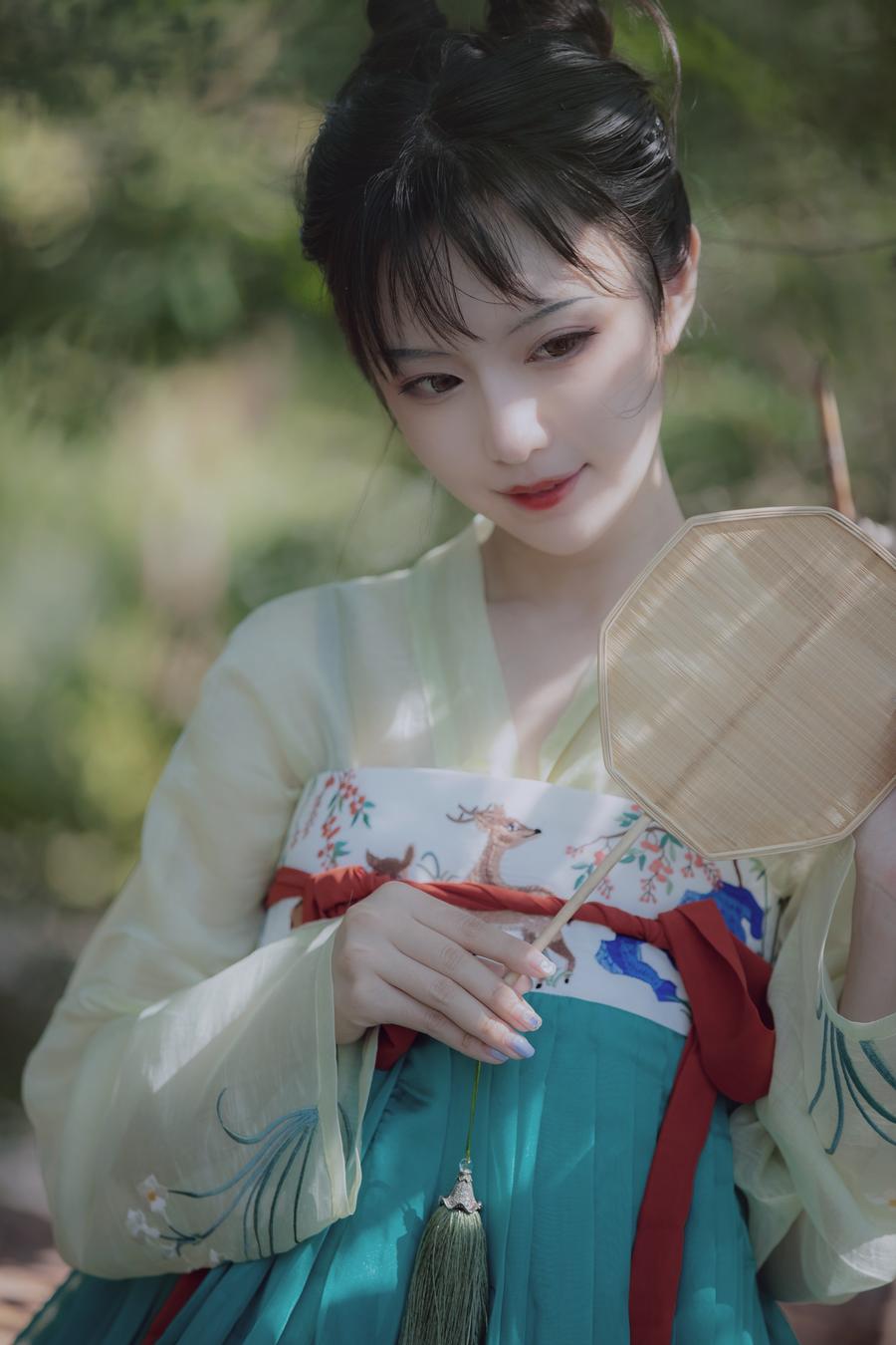 Shika小鹿鹿中秋古风高清照片鉴赏|不同的颜色，不同的心情插图6