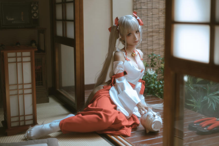 蠢沫沫可畏巫女cos图集[蠢沫沫巫女cosplay]插图4