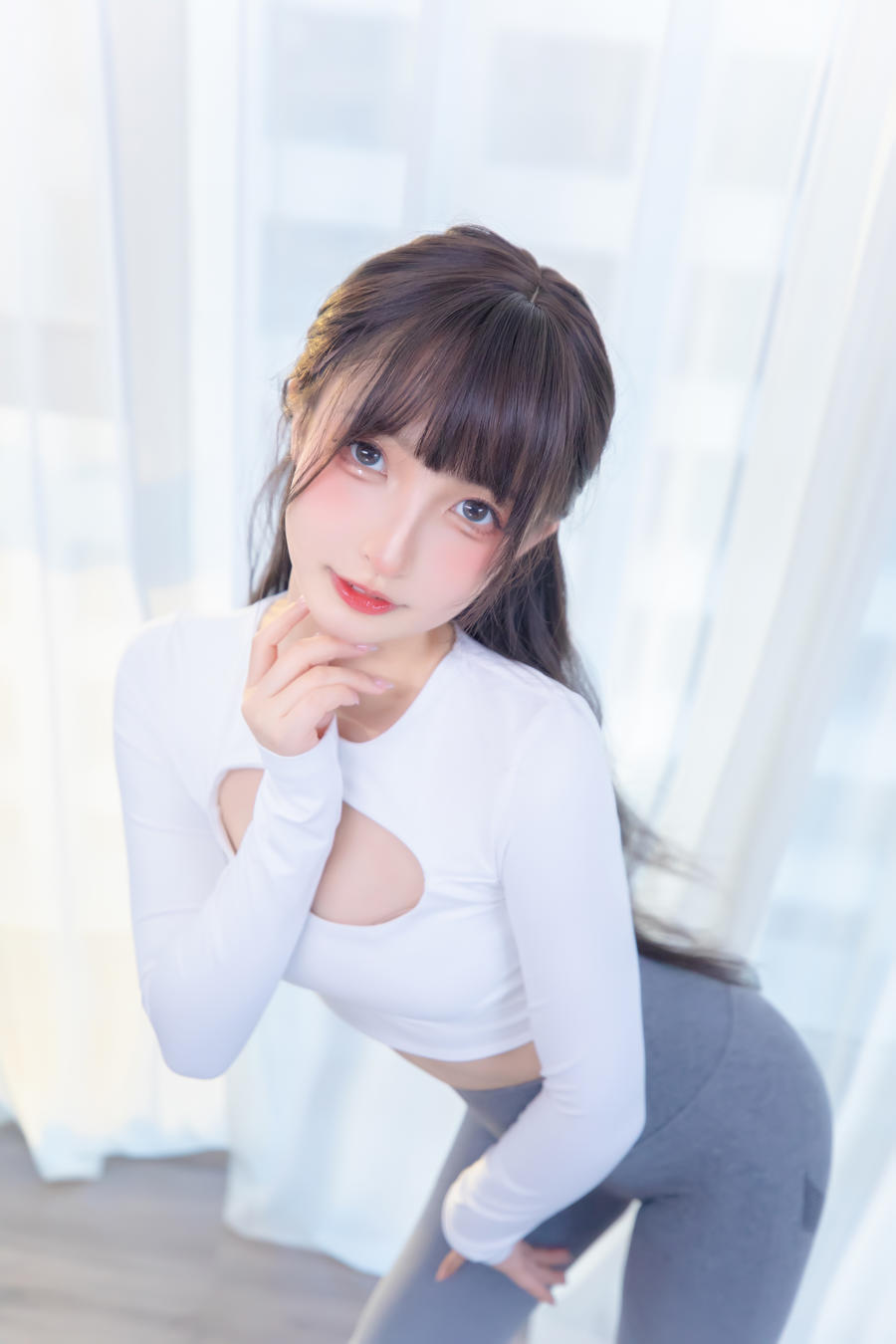 [神楽坂真冬]coser神楽坂真冬瑜伽少女写真图包插图5