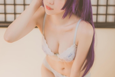[妖少]coser妖少战场原黑仪cosplay图片图库[物语系列]插图