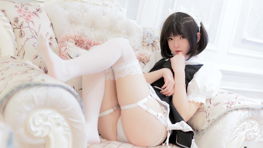 一小央泽妹抖露写真套图[一小央泽图包]插图4