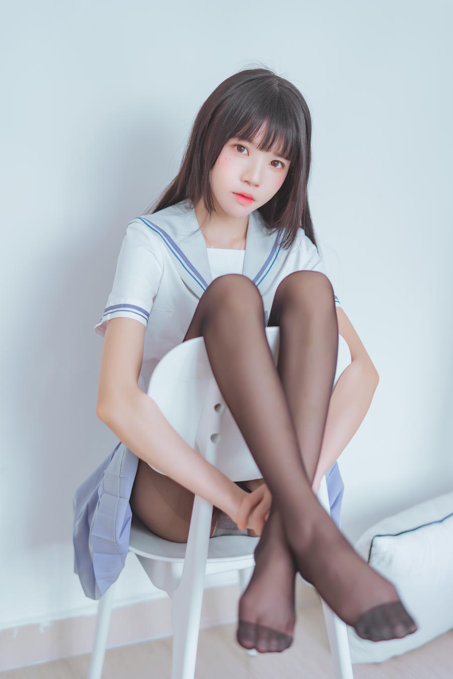 桜桃喵黑丝水手服写真图包[桜桃喵桜桃未熟2图集]插图9
