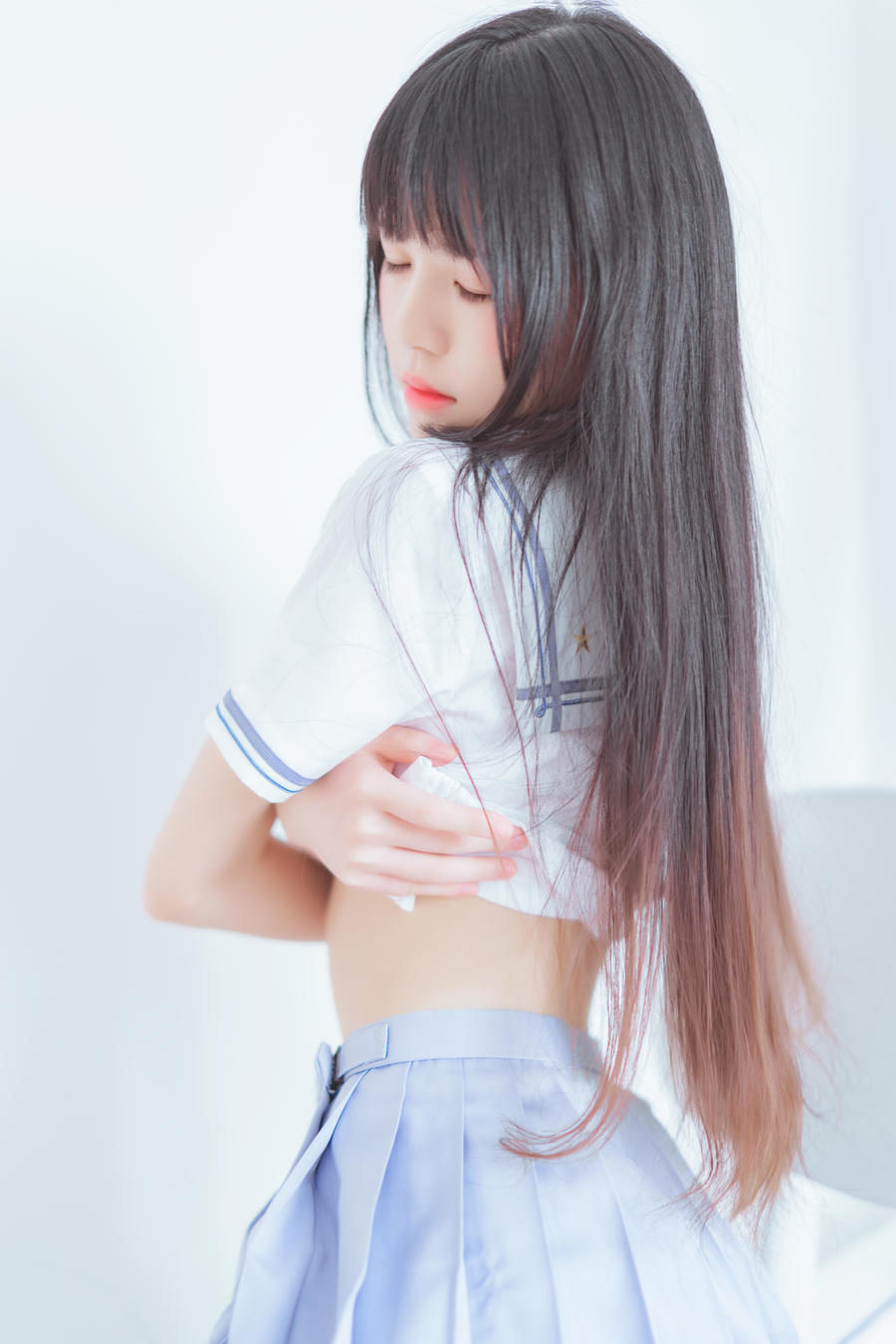 桜桃喵黑丝水手服写真图包[桜桃喵桜桃未熟2图集]插图11