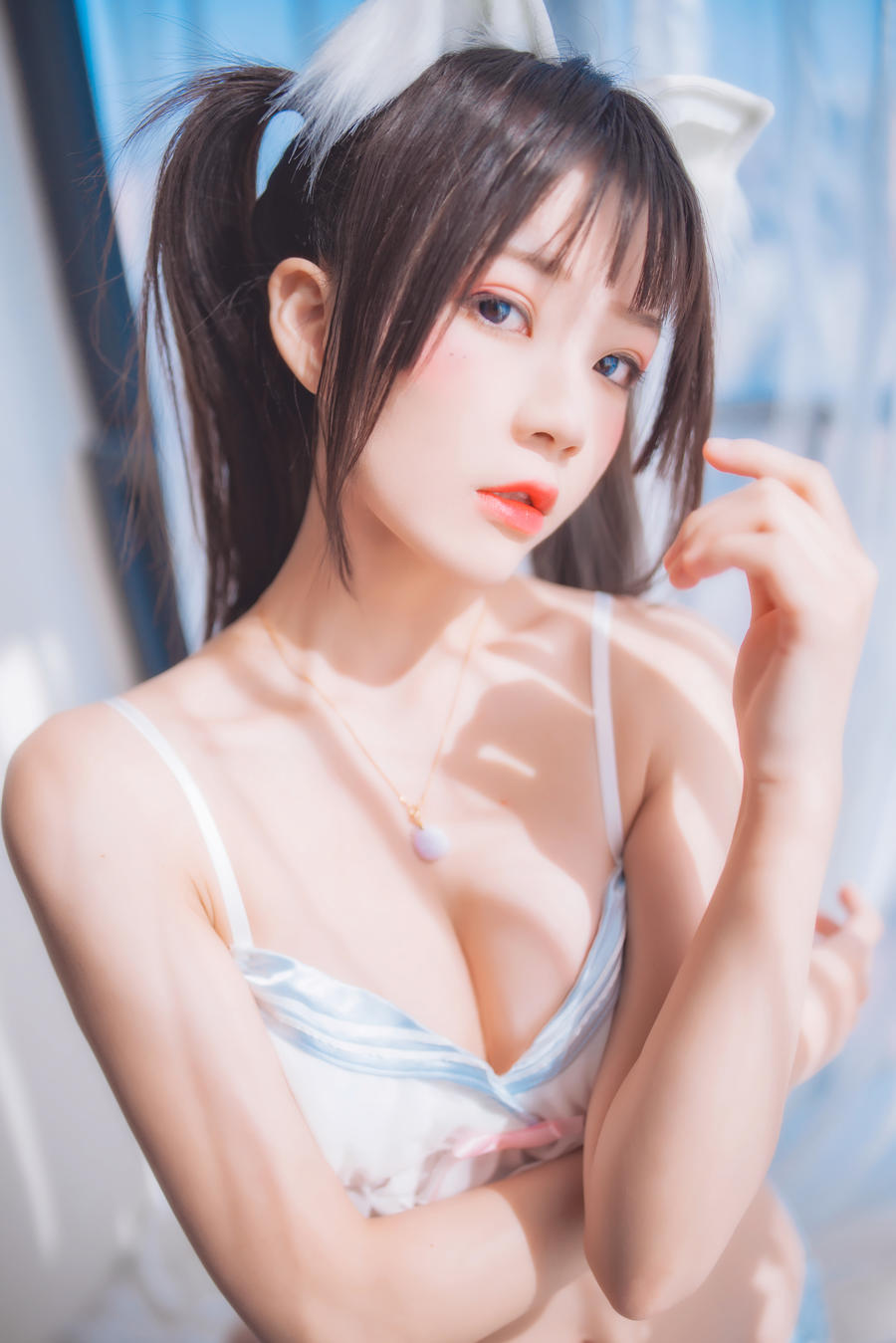 [桜桃喵]coser桜桃喵一只恋爱写真集照片组图插图3