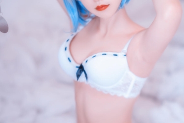 芋圆侑子sj蕾姆运动服cosplay图片图集[芋圆侑子cos作品]插图3